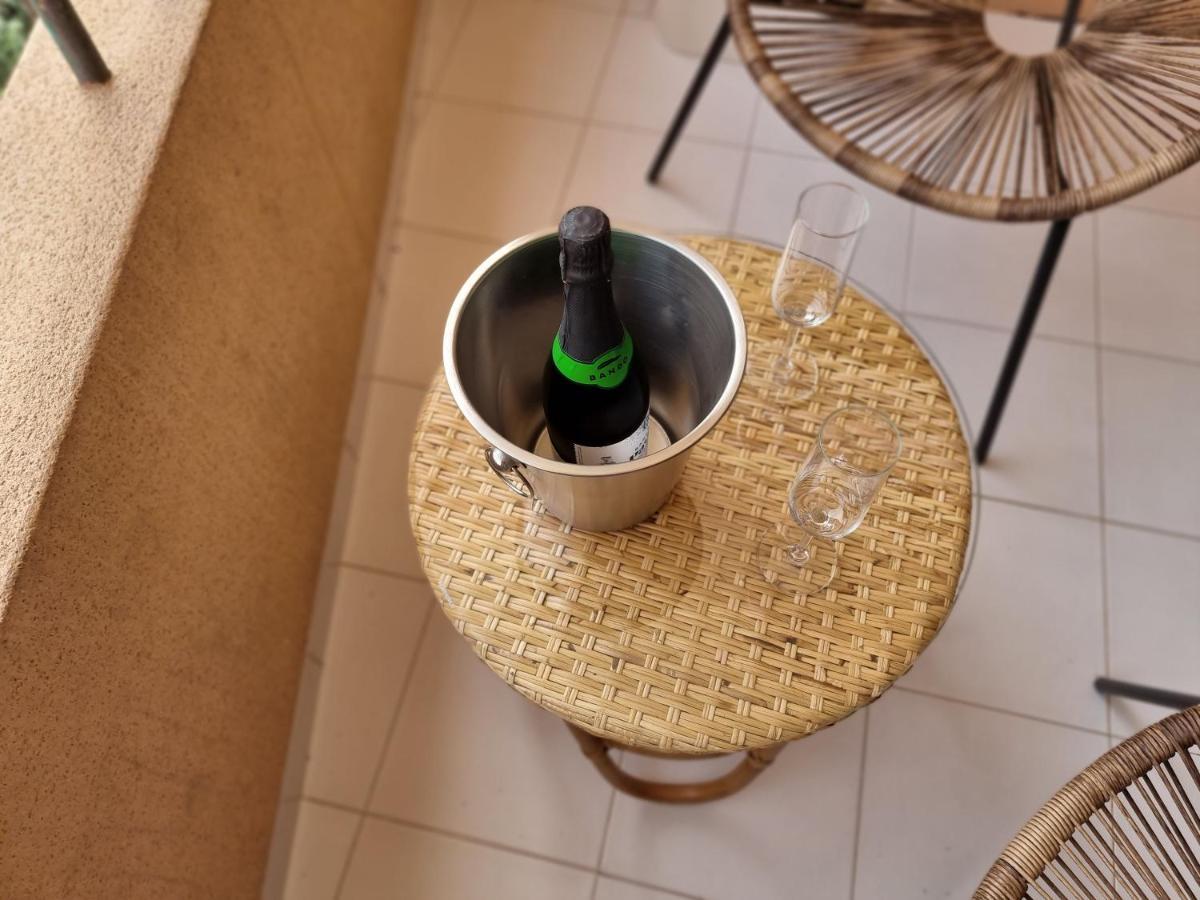 Apartamento Encantador Com Piscina Aquecida Portimão Exterior photo